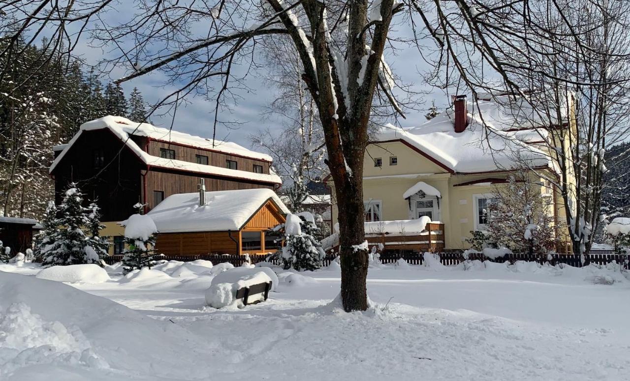 Stodola Na Bile Aparthotel Bila  Buitenkant foto